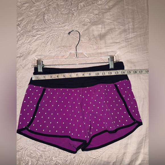 Lululemon like new Run Time Shorts Reflective Night Fall Ultra Violet Silver - Picture 10 of 14